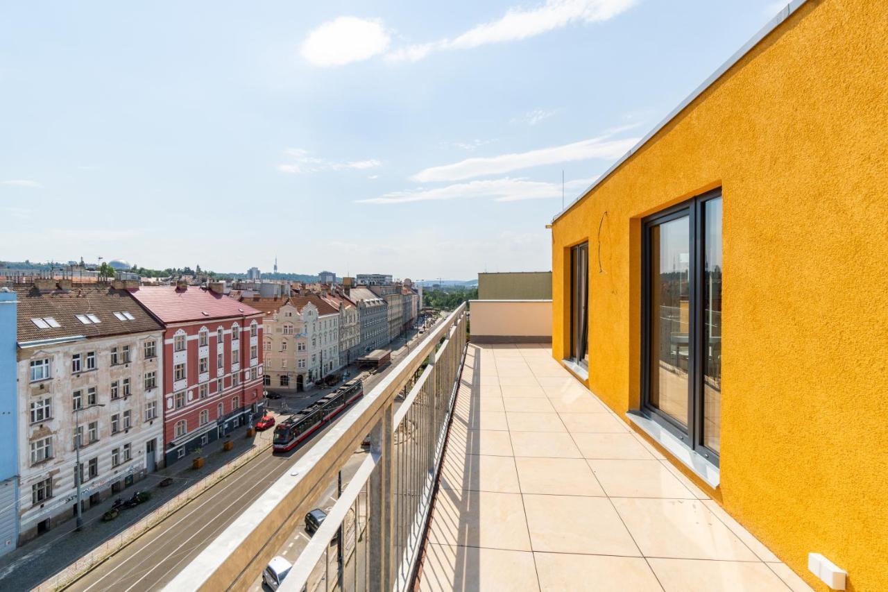 Penthouse # 81 With Panoramic City View In Elite Rezidence With Free Parking - Prague — Photos 3