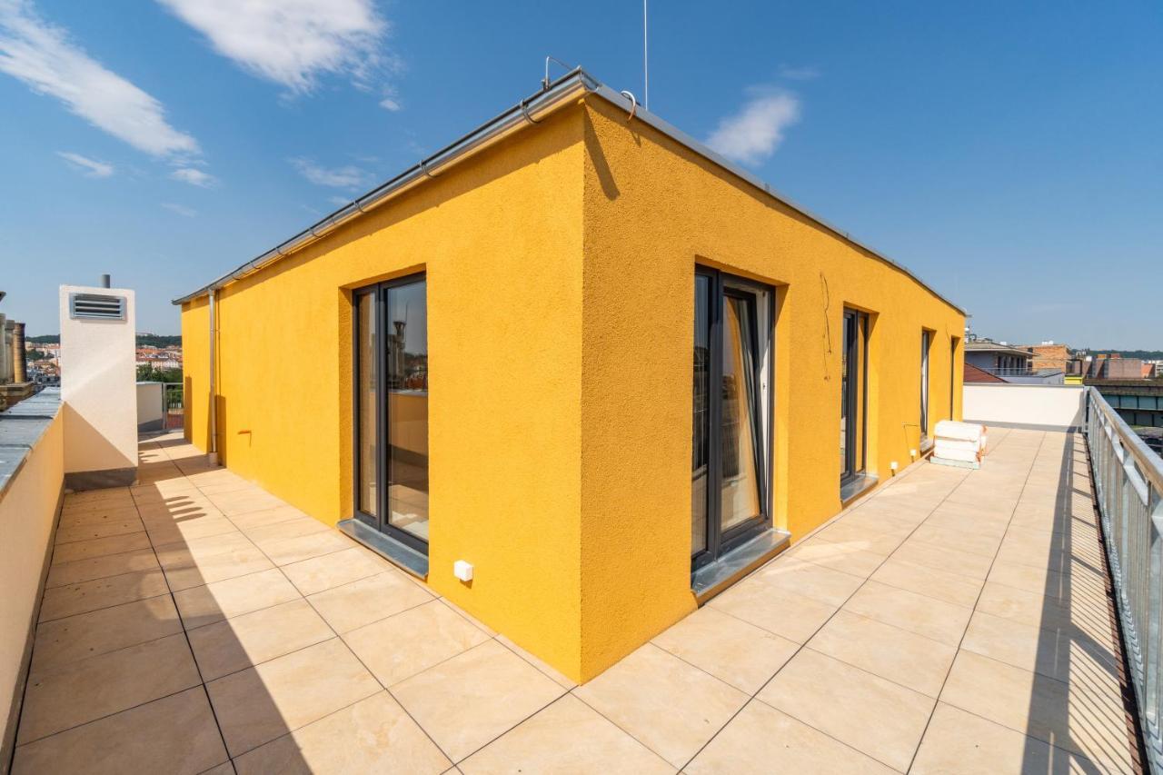 Penthouse # 81 With Panoramic City View In Elite Rezidence With Free Parking - Prague — Photos 2